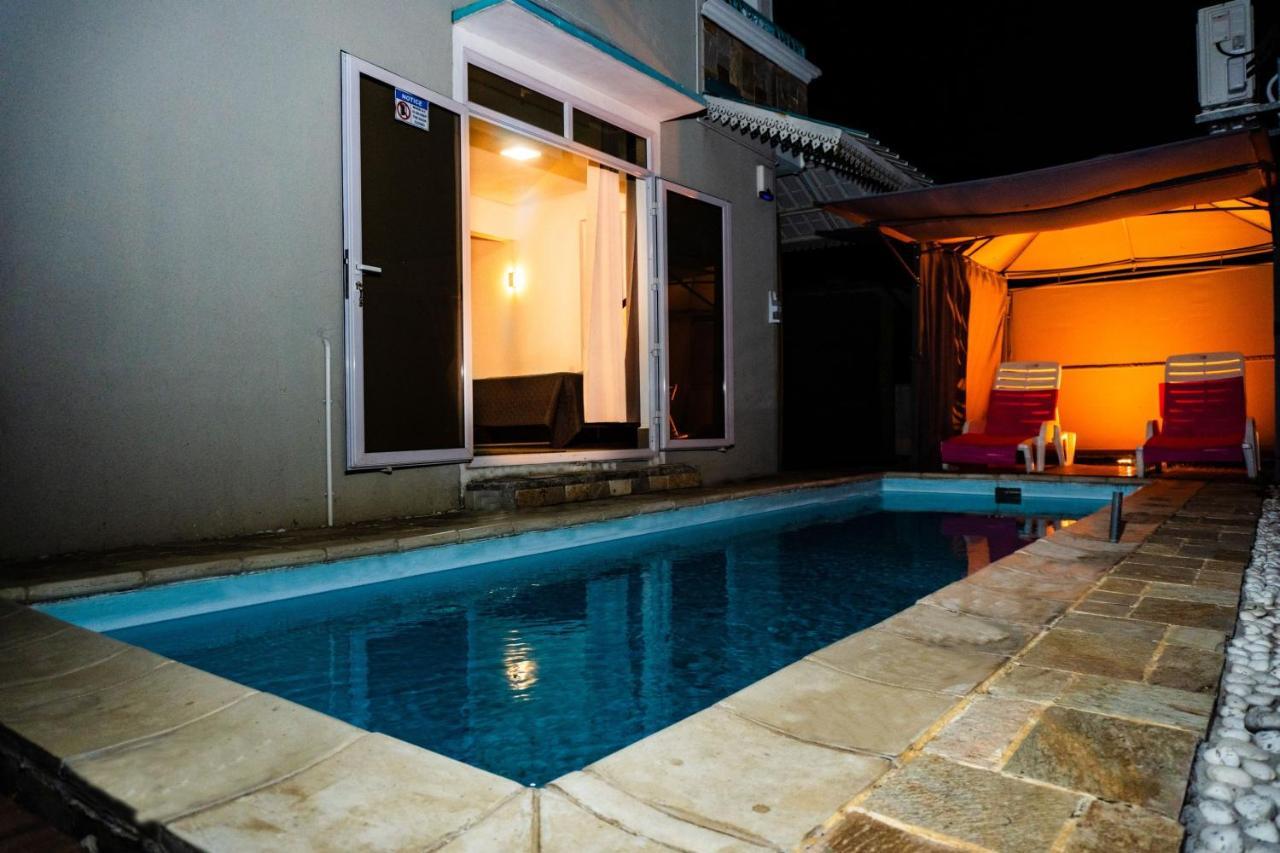 그란데 바이예 Piscines Privees Et Chauffees, Private Heated Pools 빌라 외부 사진