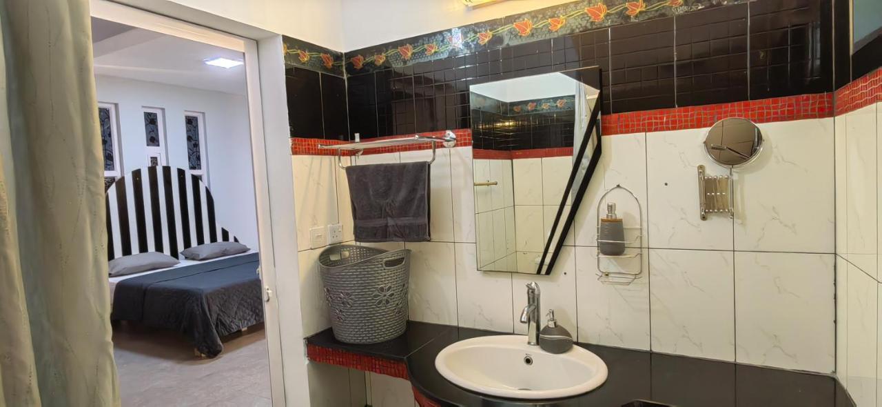 그란데 바이예 Piscines Privees Et Chauffees, Private Heated Pools 빌라 외부 사진